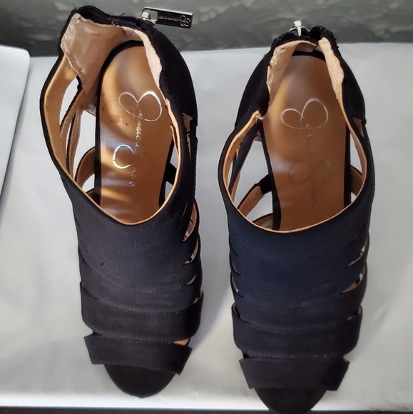 Jessica Simpson Jubelle Cutout Black High Heel - Picture 4 of 4